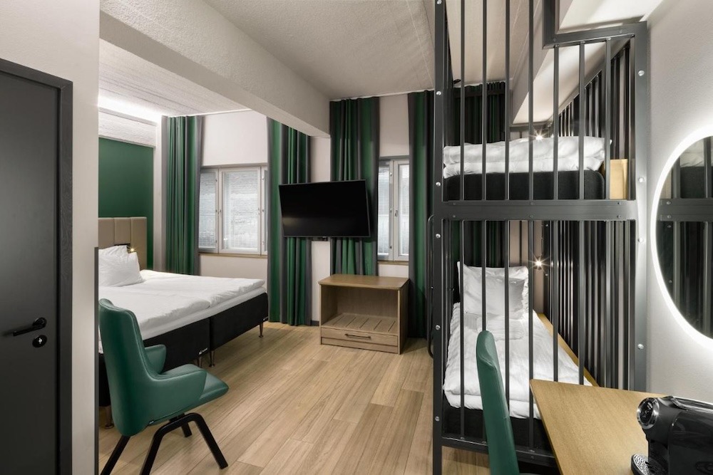 Hotel Kakola Room